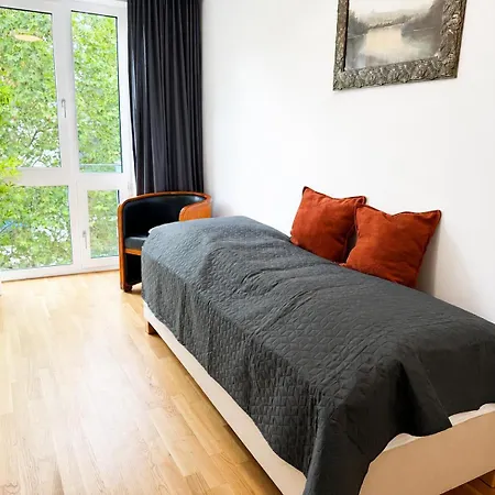 Mel&bens Balkon - Innenstadt - Parkplatz